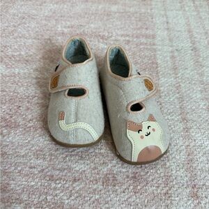 See Kai Run Cruz cat slippers 7